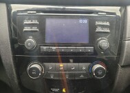 2017 Nissan Rogue in Eastpointe, MI 48021 - 18101452 23