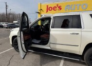 2015 Cadillac Escalade ESV in Indianapolis, IN 46222-4002 - 18101939 6