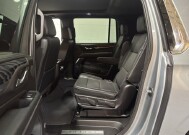 2024 GMC Yukon XL in Burlington, WI 53105 - 18102133 14