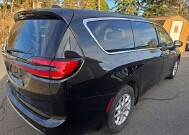 2024 Chrysler Pacifica in Oregon, OH 43616 - 18103838 5