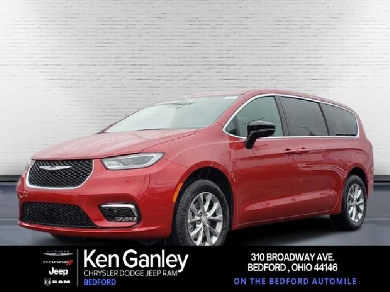 2026 Chrysler Pacifica in Bedford, OH 44146 - 18103852