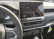 2026 Jeep Compass in Bedford, OH 44146 - 18103891 10