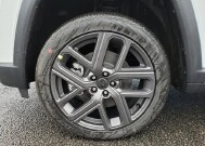 2026 Jeep Compass in Bedford, OH 44146 - 18104018 12