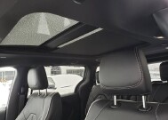 2026 Chrysler Pacifica in Bedford, OH 44146 - 18104077 7