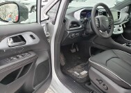 2026 Chrysler Pacifica in Bedford, OH 44146 - 18104077 6