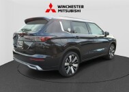 2025 Mitsubishi Outlander in Winchester, VA 22602 - 18104137 5