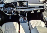2025 Mitsubishi Outlander in Winchester, VA 22602 - 18104158 10