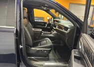 2024 GMC Yukon XL in Burlington, WI 53105 - 18104215 22