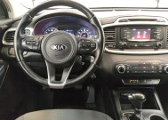 2016 Kia Sorento in Cincinnati, OH 45255 - 18105042 22