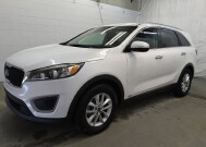 2016 Kia Sorento in Cincinnati, OH 45255 - 18105042 2