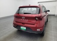2024 Hyundai Venue in Greenville, NC 27834 - 18105057 7
