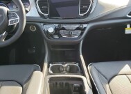 2026 Chrysler Pacifica in Bedford, OH 44146 - 18105402 9