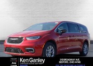 2026 Chrysler Pacifica in Bedford, OH 44146 - 18105402 1