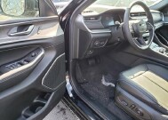 2026 Jeep Grand Cherokee in Bedford, OH 44146 - 18105403 6