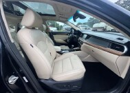 2017 Kia Cadenza in Flowery Branch, GA 30542 - 18105413 8