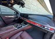 2023 BMW 740i in Decatur, GA 30032 - 18107185 22