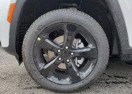 2026 Jeep Grand Cherokee in Bedford, OH 44146 - 18110141 12