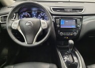 2015 Nissan Rogue in Cincinnati, OH 45255 - 18111009 22