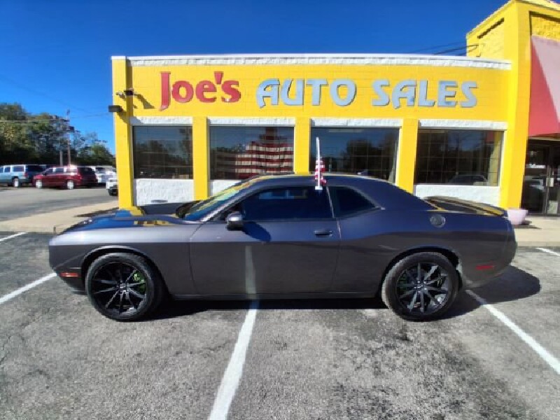 2015 Dodge Challenger in Indianapolis, IN 46222-4002 - 18113015