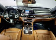 2021 BMW 740i in Cinnaminson, NJ 08077 - 18114357 16
