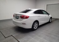 2018 Chevrolet Cruze in Downey, CA 90241 - 18114863 9