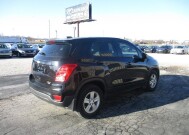 2020 Chevrolet Trax in Oak Grove, MO 64075 - 18114967 5