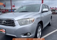 2010 Toyota Highlander in Dallas, TX 75228 - 18114983 1