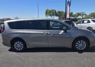 2018 Chrysler Pacifica in Mesa, AZ 85212 - 18115024 25