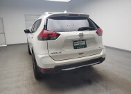 2017 Nissan Rogue in Taylor, MI 48180 - 18115278 6