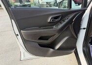 2018 Chevrolet Trax in Knoxville, TN 37920 - 18115386 7