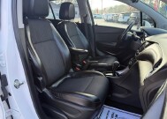 2018 Chevrolet Trax in Knoxville, TN 37920 - 18115386 15