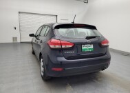 2017 Kia Forte in Wilmington, NC 28405 - 18115502 6