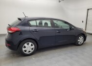2017 Kia Forte in Wilmington, NC 28405 - 18115502 10