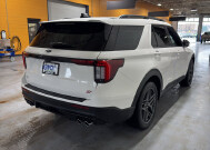 2025 Ford Explorer in Burlington, WI 53105 - 18116874 5