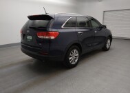 2016 Kia Sorento in Colorado Springs, CO 80909 - 18117068 9