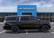 2026 Chevrolet Suburban in Burlington, WI 53105 - 18117487 5