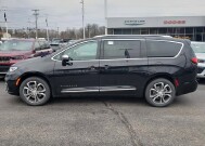 2026 Chrysler Pacifica in Bedford, OH 44146 - 18118165 2