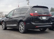 2026 Chrysler Pacifica in Bedford, OH 44146 - 18118165 3