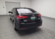 2017 Kia Forte in Bakersfield, CA 93309 - 18118509 6