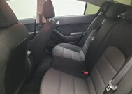2017 Kia Forte in Bakersfield, CA 93309 - 18118509 18