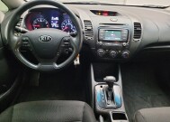 2017 Kia Forte in Bakersfield, CA 93309 - 18118509 22