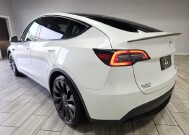 2021 Tesla Model Y in Cinnaminson, NJ 08077 - 18118742 3
