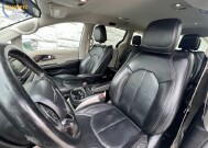 2017 Chrysler Pacifica in Decatur, GA 30032 - 18119805 37