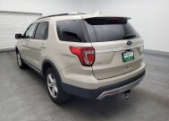 2017 Ford Explorer in Orlando, FL 32808 - 18120074 5