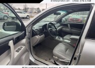2010 Toyota Highlander in Matthews, NC 28105 - 18120364 5