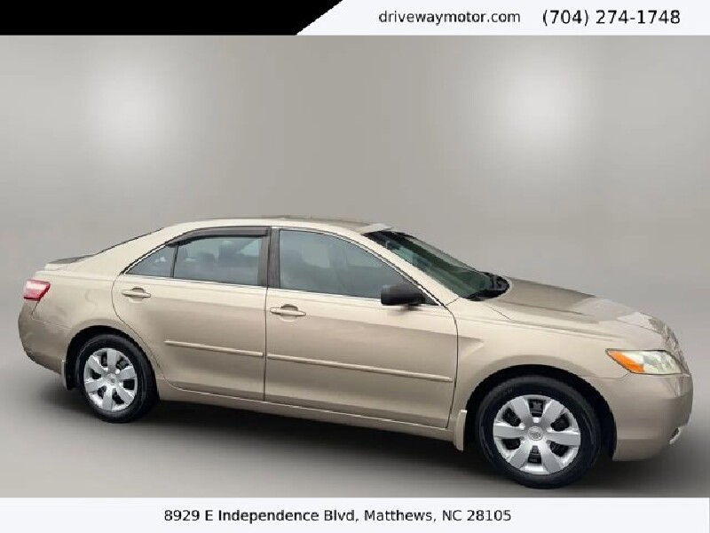 2009 Toyota Camry in Matthews, NC 28105 - 18120396