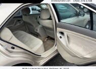 2009 Toyota Camry in Matthews, NC 28105 - 18120396 8