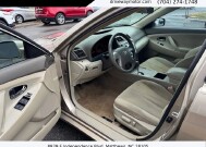 2009 Toyota Camry in Matthews, NC 28105 - 18120396 5