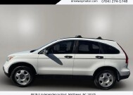2009 Honda CR-V in Matthews, NC 28105 - 18120404 3