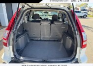 2009 Honda CR-V in Matthews, NC 28105 - 18120404 7